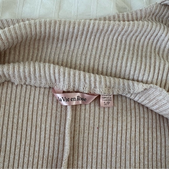 La Vie en Rose 3D Puppy Cream Ribbed Jumpsuit, S - Picture 7 of 9